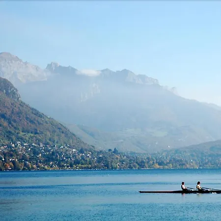 L'harmonie, 2 Proche Du Lac, Calme Et Lumineux Appartement