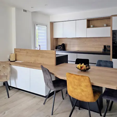 Appartement L'harmonie, 2 Proche Du Lac, Calme Et Lumineux *